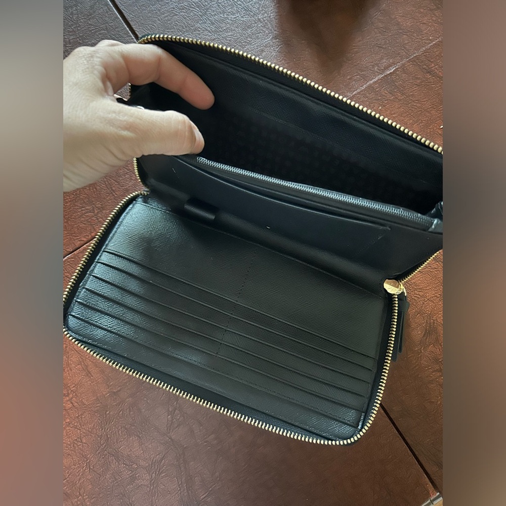 Kate Spade New York French Stripe Wilson Road Kaden Large Organizer Wallet